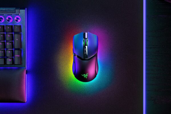 Razer Cobra Pro Compact Customizable Wireless Gaming Mouse With Razer Chroma RGB Lighting  ( RZ01-04660100-R3A1 ) - Image 6
