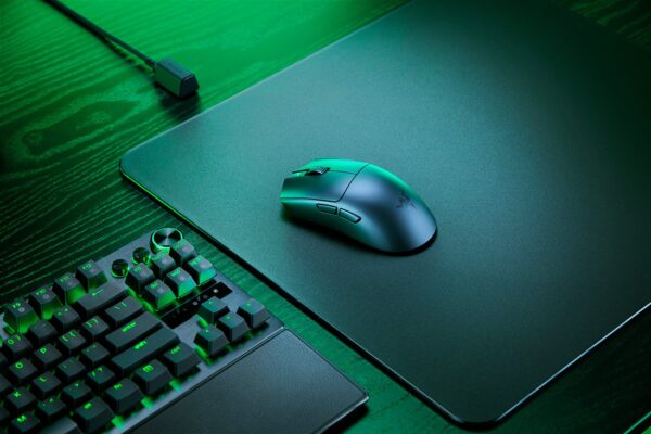 Razer Viper V3 Pro Ultra-lightweight Wireless Symmetrical Esports Black Gaming Mouse With Optical Mouse Switches Gen-3 ( RZ01-05120100-R3A1 ) - Image 3