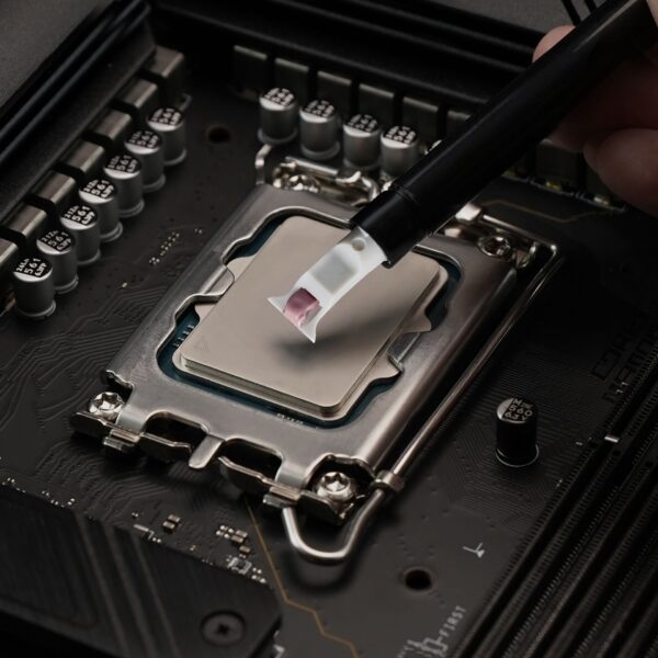 Thermal Grizzly Kryonaut Extreme 2g High Performance Thermal Paste For Cooling All Processors, Graphics Cards and Heat Sinks in Computers ( TG-KE002-R ) - Image 4